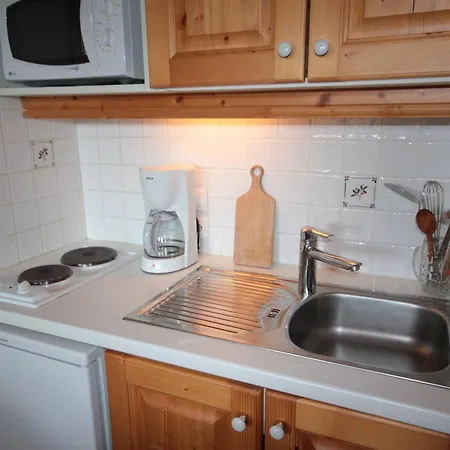2 Pieces Au Coeur Des Saisies - Proche Pistes Et Commerces - Fr-1-293-1 Apartment *