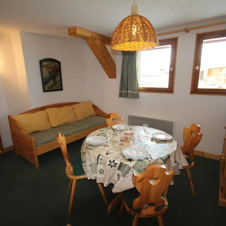 2 Pieces Au Coeur Des Saisies - Proche Pistes Et Commerces - Fr-1-293-1 Apartment